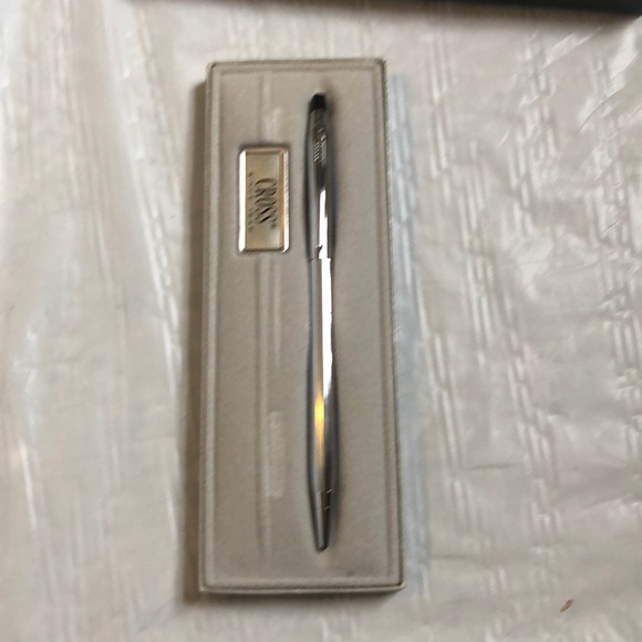 Cross chrome ballpoint pen, classic model NIB VTG old stock - Picture 1 of 8